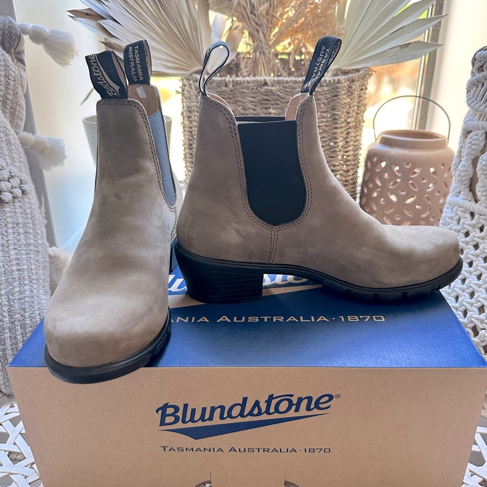Blundstone heeled boots (style 1961) AUS4.5 US W7.5